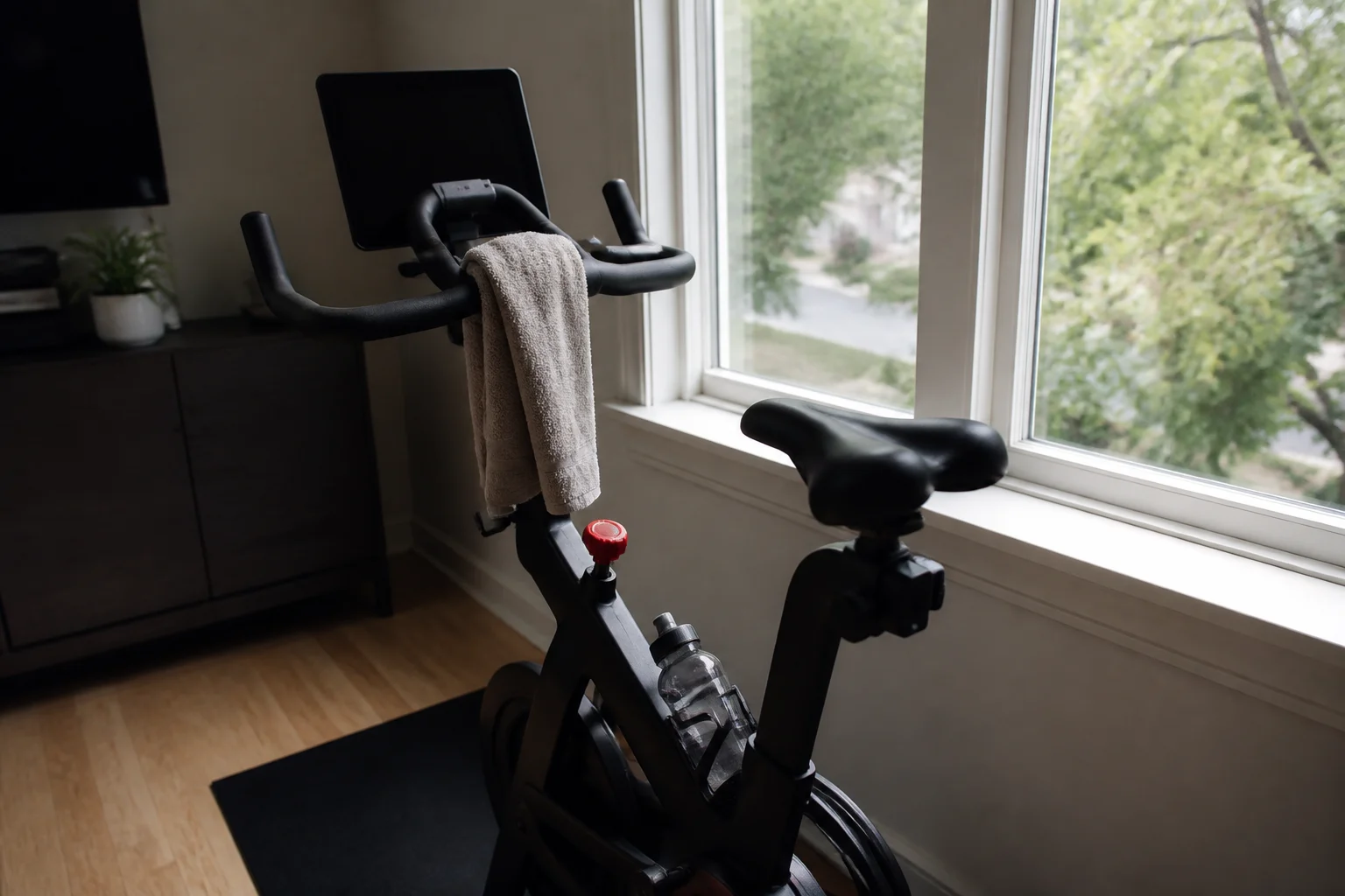 Exercise Bikes: Spin vs Upright vs Recumbent Explained