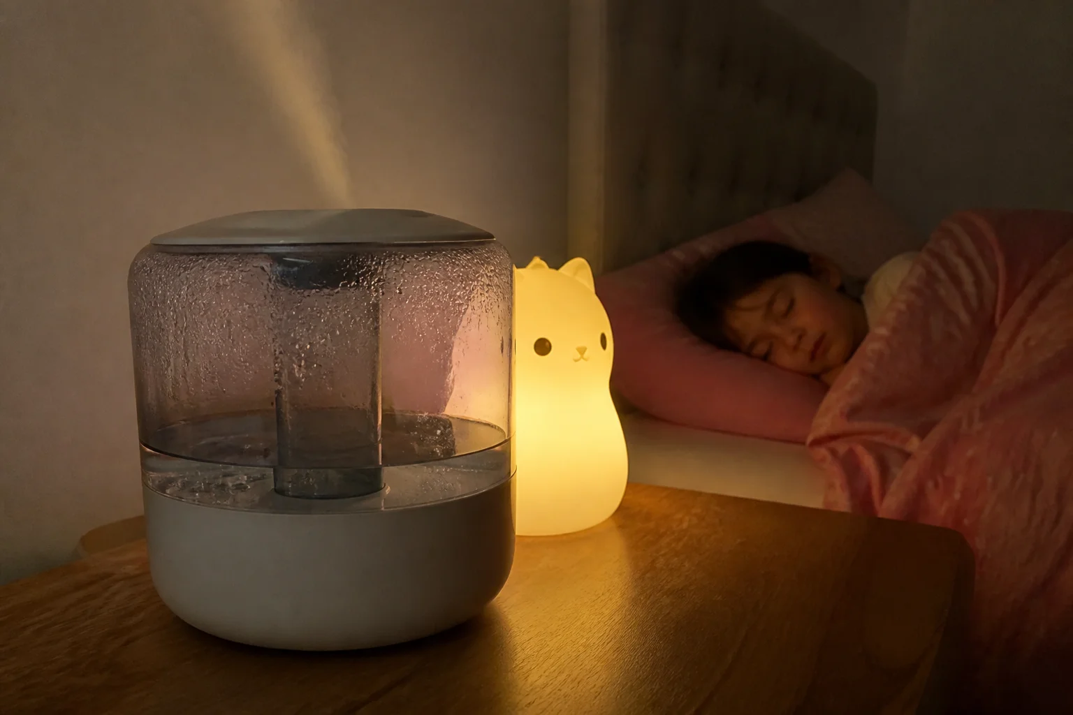 Humidifiers: Cool vs Warm Mist and the White Dust Problem